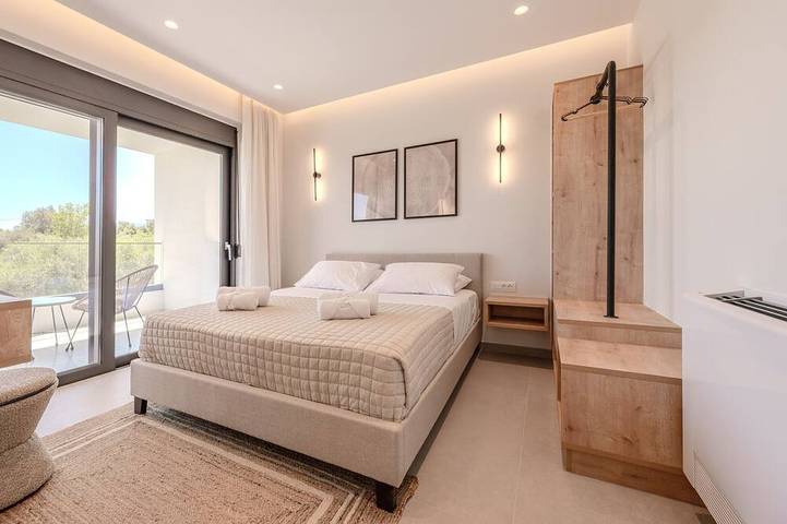 Villa für 8 Personen, mit Balkon und Garten sowie Pool auf Kreta - 2