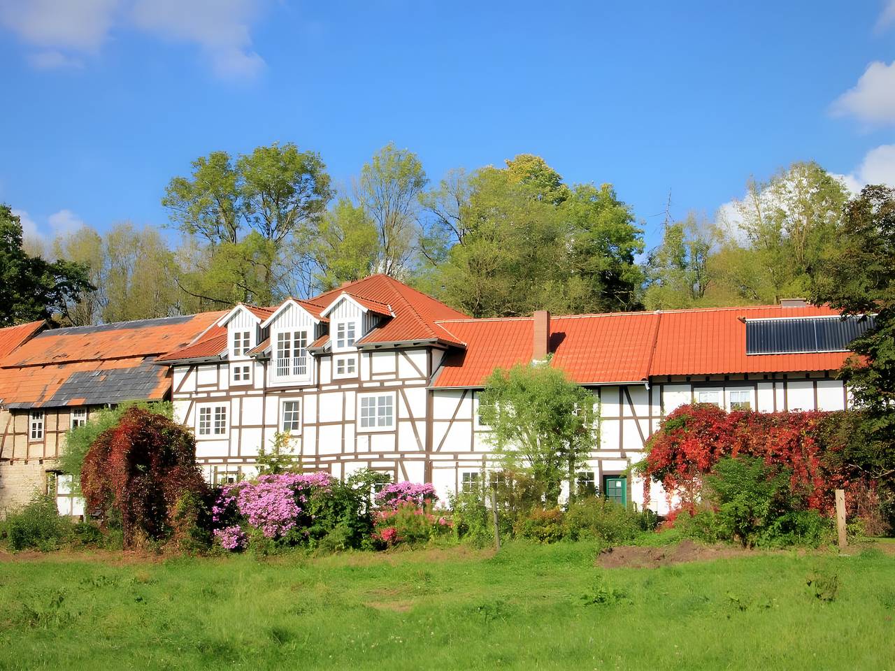 Entire apartment, Apartment 'Die Fuchsmühle' with Shared Terrace, Shared Garden and Wi-Fi in Hessisches Bergland