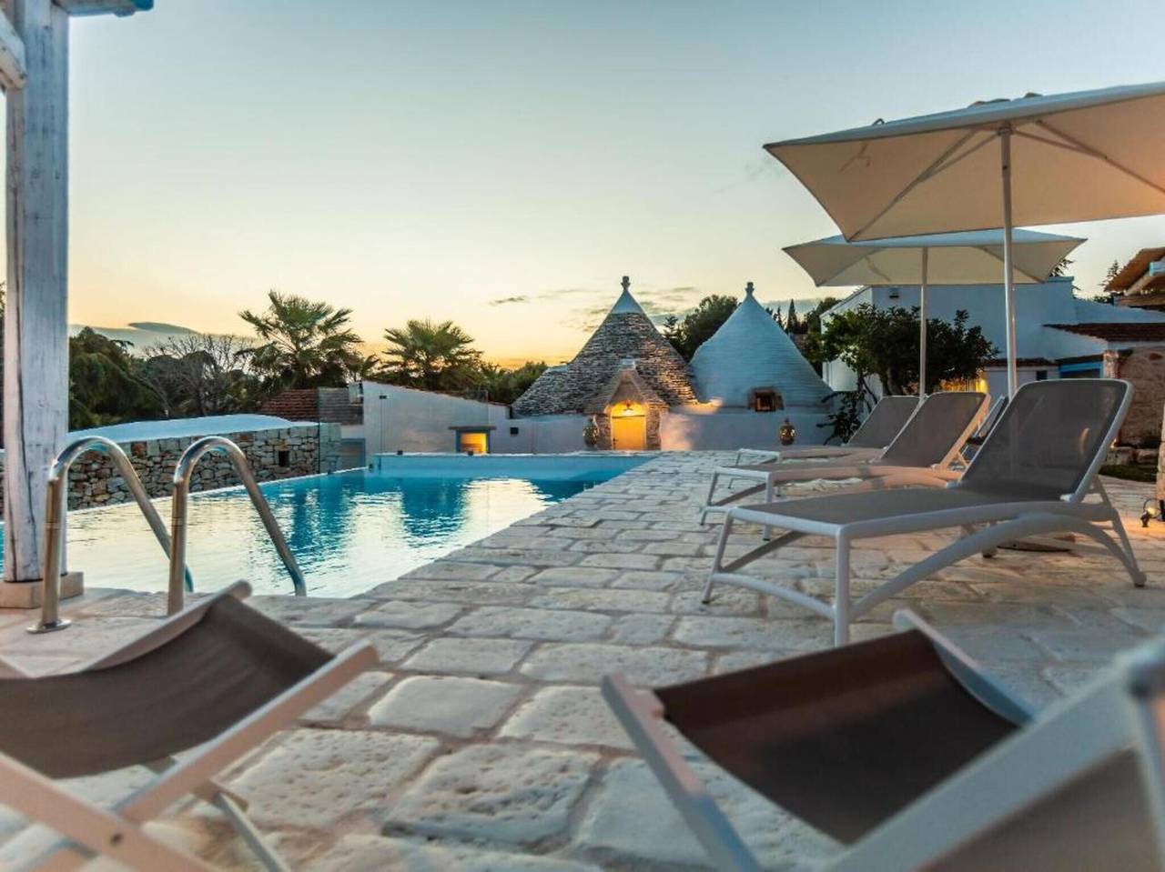 Villa 'Trulli Life' con piscina privata, Wi-Fi e aria condizionata in Putignano, Provincia di Bari