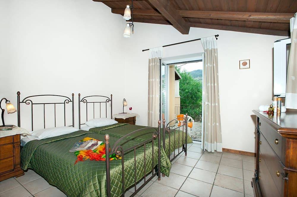 Villa Berry in Kassiopi, Corfu