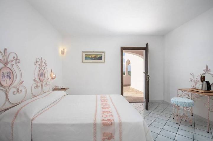 Chambre d’hôte pour 2 personnes, avec piscine à Cannigione - 3