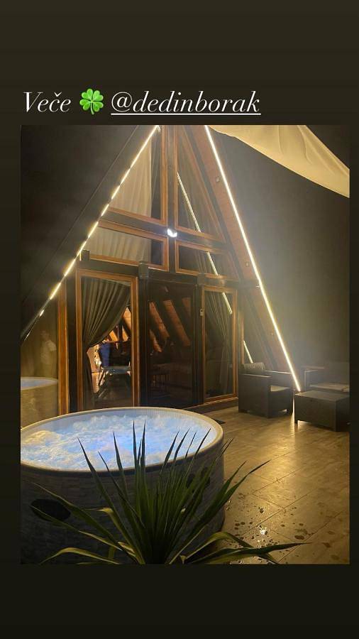 Location de vacances pour 5 personnes, avec balcon et piscine ainsi que jardin et vue à Kosjerić - 3