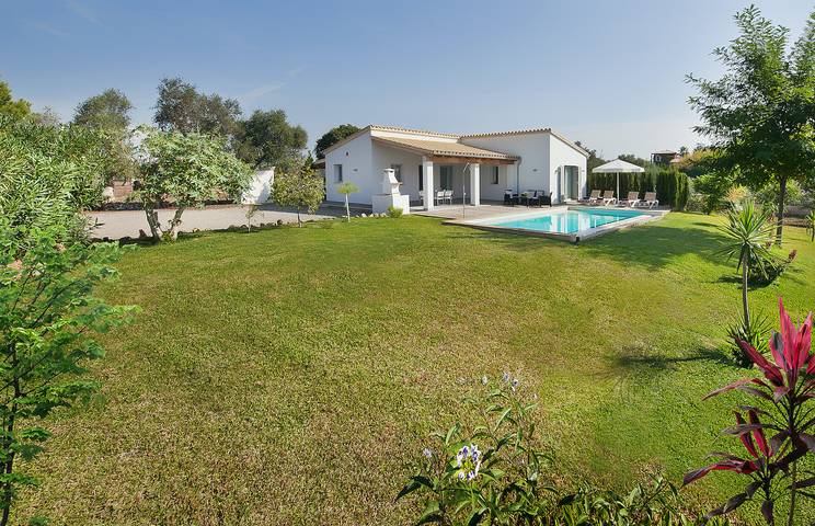 Chalet para 6 personas, con jardín además de piscina y terraza en Mallorca - 3