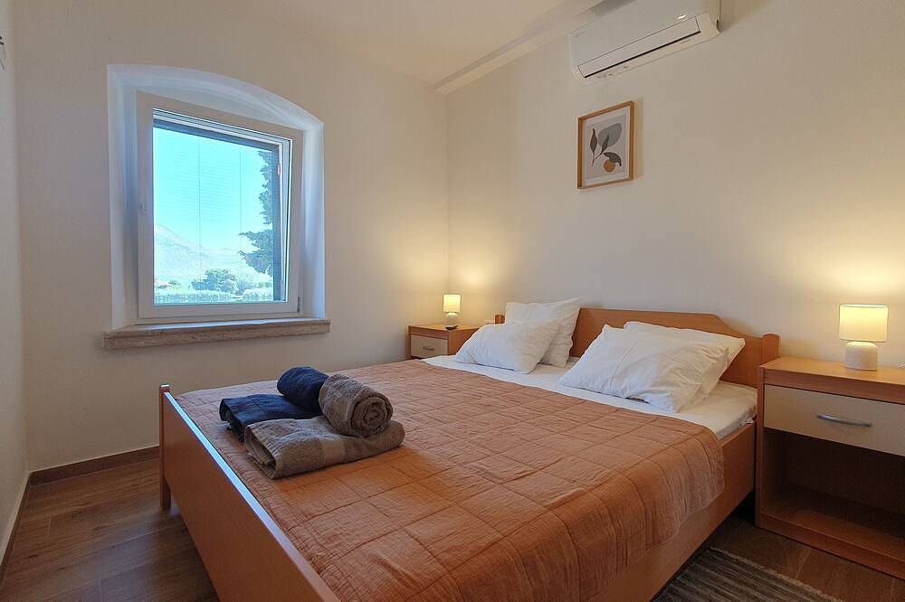 Vacation home in the Neretva delta, 10 minutes from the Adriatic Sea in Dubrovnik-Neretva