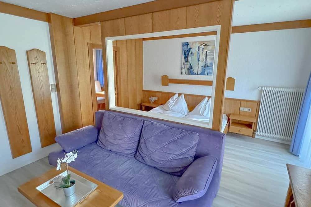 Ganze Wohnung, Ruheoase - Landhaus Krenn in Bad Kleinkirchheim, Nockberge