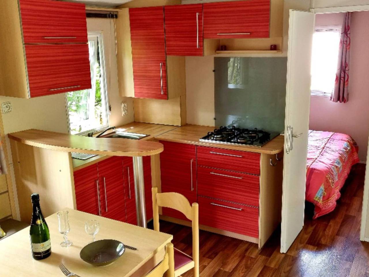 Mobil-home 32m² con Terraza - Para 4 personas in Nibelle, Región de Pithiviers