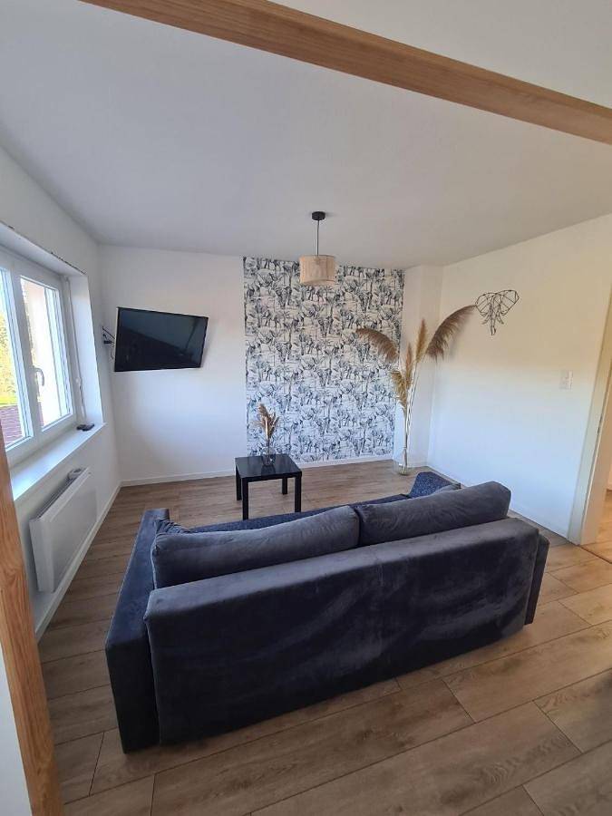 Gîte pour 6 personnes, avec balcon à Troisfontaines