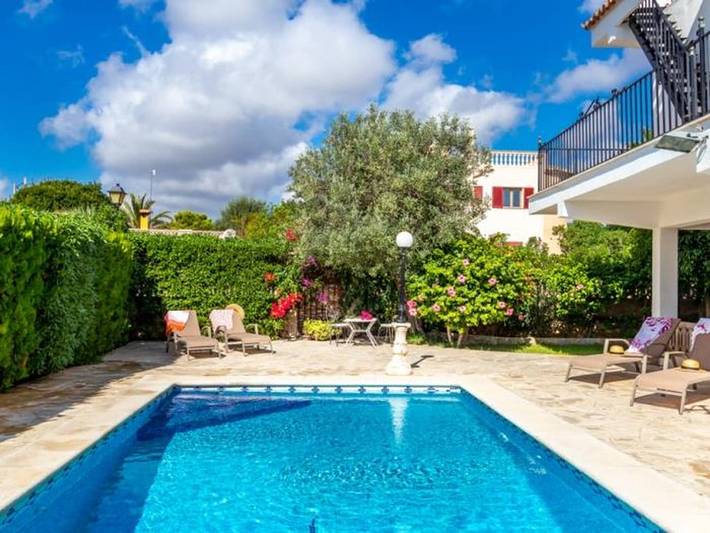 Gemütliches Ferienhaus mit Pool und Garten, nur 700 m vom Strand entfernt in Cala Santanyí, Mallorca in Son Moja, Santanyí