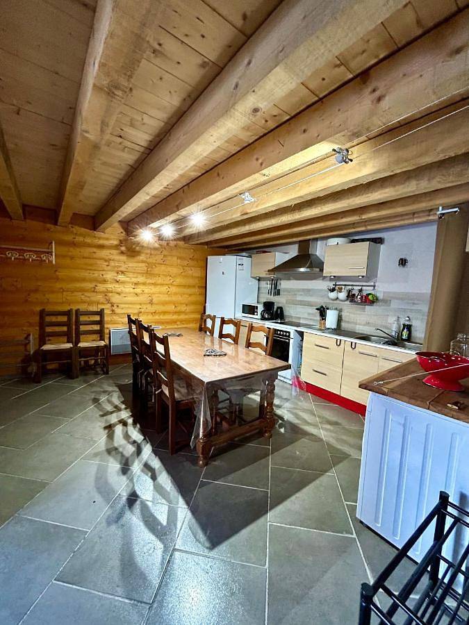 Chalet pour 8 personnes, avec jardin ainsi que vue et terrasse à Valmeinier - 2