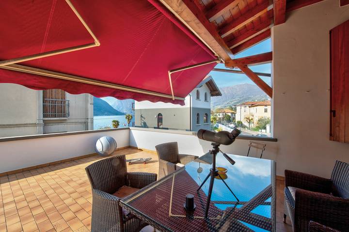 Ferienhaus für 4 Personen, mit Whirlpool und Seeblick am Iseosee