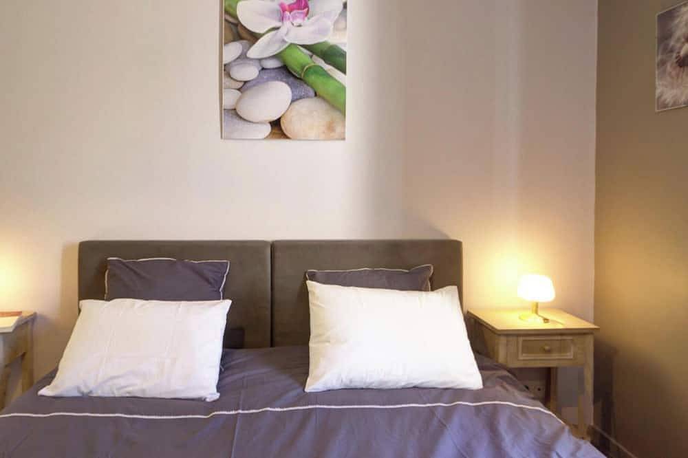 Appartement entier, Appartement charmant avec jardin - 2 pers. in Andrézieux-Bouthéon, Montbrison