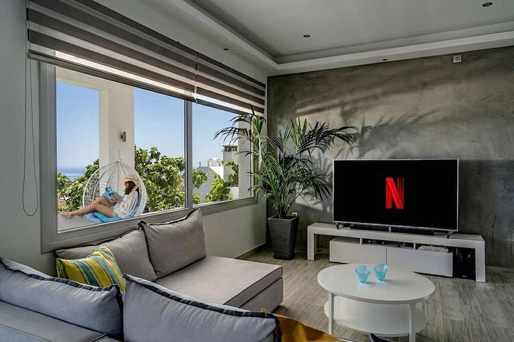 Location de vacances pour 4 personnes, avec jardin ainsi que balcon et jacuzzi à Karterados