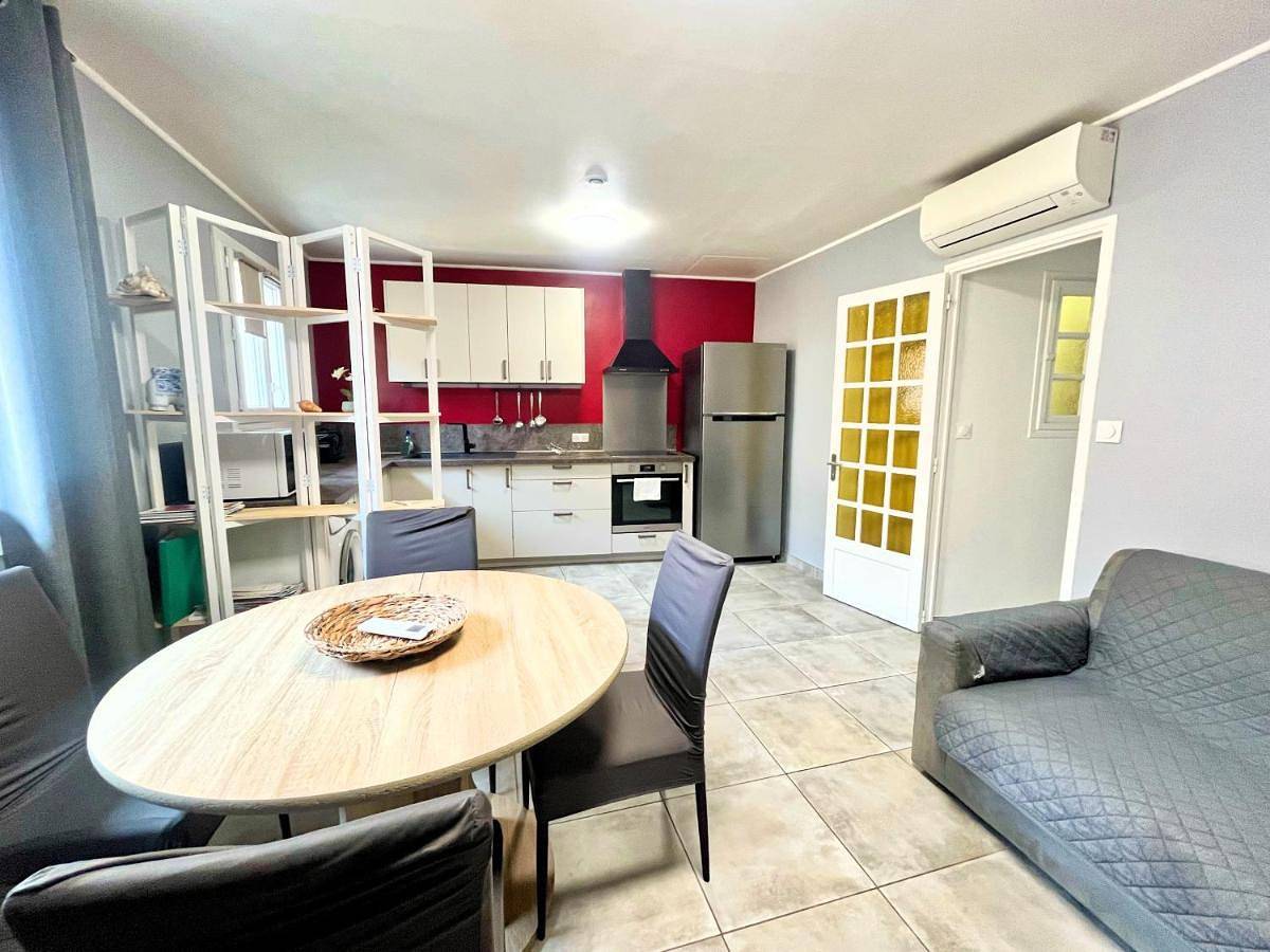 Appartement entier, Two-Bedroom Apartment in Cassis, Parc national des Calanques