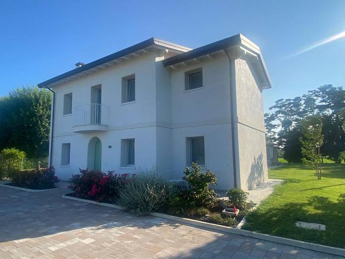 Maison d’hôte pour 2 personnes, avec terrasse et jardin, animaux acceptés à Cinto Caomaggiore