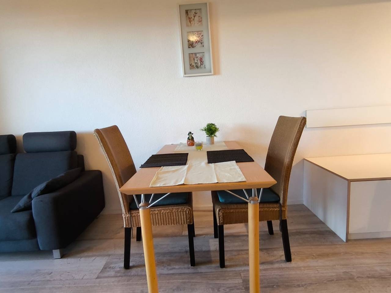 Ganze Ferienwohnung, Holzgebäude in Ebersbach an der Fils, Landkreis Göppingen