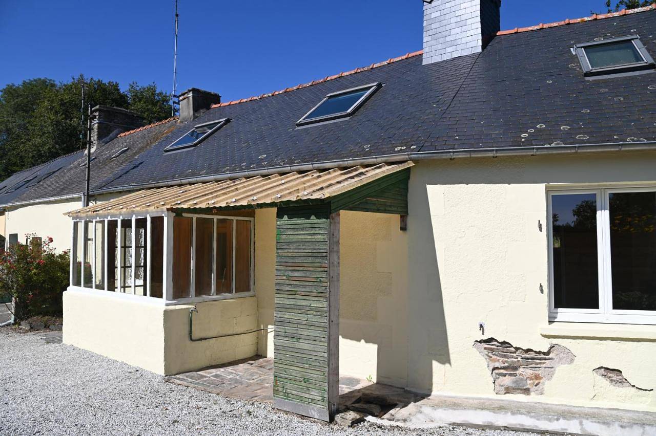 Keriven Cottage in Caurel, Région de Guingamp