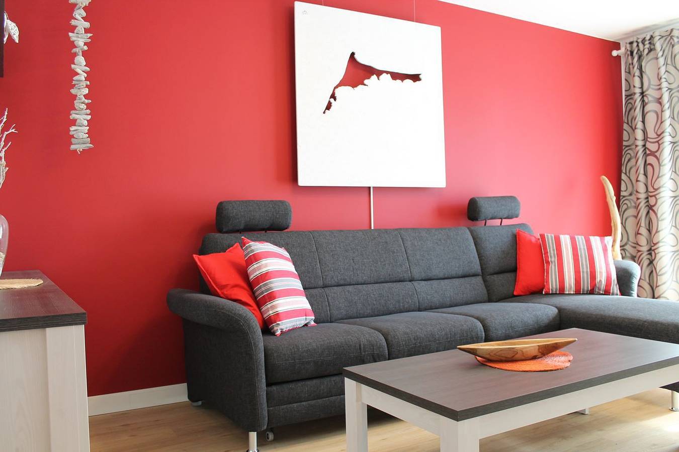 Ganze Wohnung, De Windroos - Terrasse, Strandkorb, Sonnenliegen, Boddennah, Ostsee 6km entfernt in Born a. Darß, Born am Darß