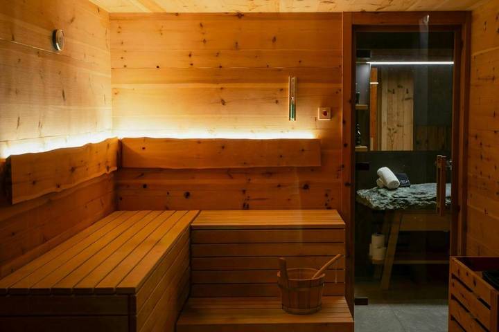 Location de vacances pour 5 personnes, avec piscine et terrasse ainsi que jacuzzi et jardin, animaux acceptés dans Anterselva Di Mezzo - 4