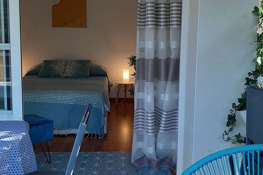 Entire apartment, Appartement en Ville, Classé 3 Étoiles par le Cdt des Landes in Lake Hossegor, Hossegor