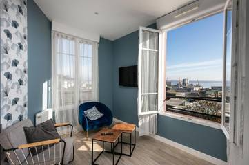 Gîte pour 2 personnes, avec vue et terrasse à Brest