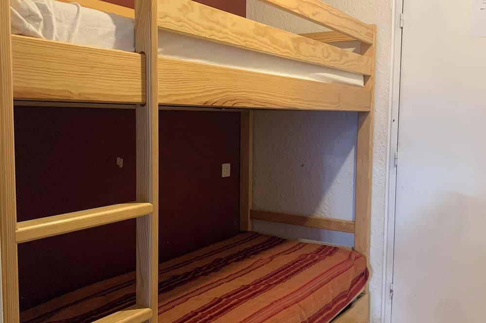 Entire apartment, Studio avec balcon Les Seolanes in Pra-Loup, Uvernet-Fours