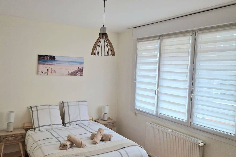 Entire apartment, 300 m from the beach, Private parking, Fresh water, Netflix, Video rewards in Le Portel, Boulogne-sur-Mer region