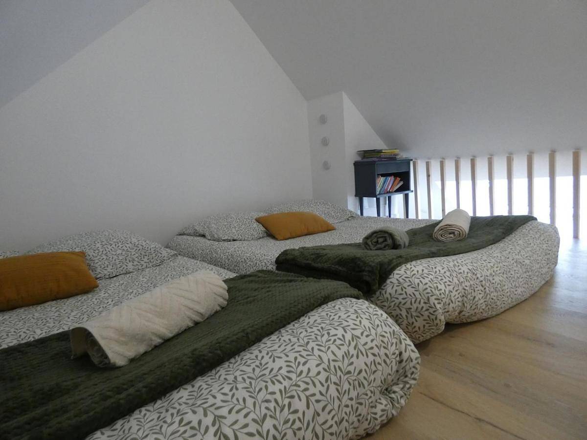 Two-Bedroom House in Guichen, Région de Redon