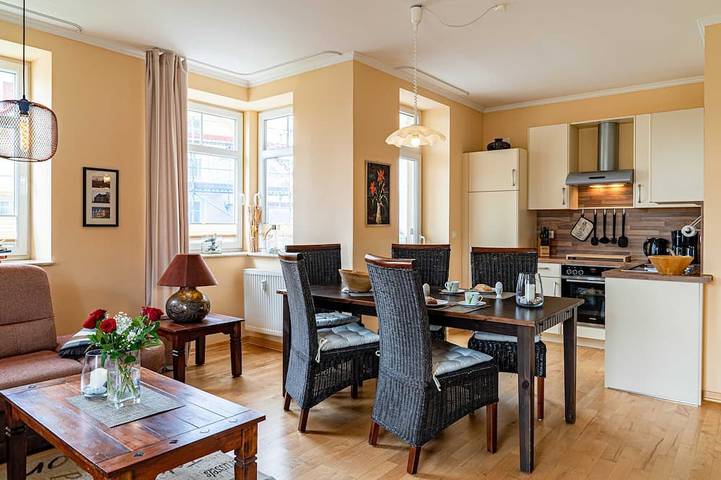 Villa für 4 Personen, mit Sauna und Balkon in Göhren