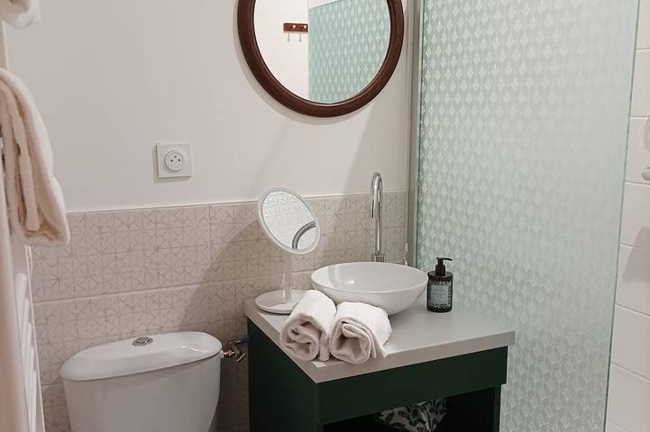 Appartement entier, L'Étoile - studio in the heart of Chinon in Chinon, Vallée de la Loire