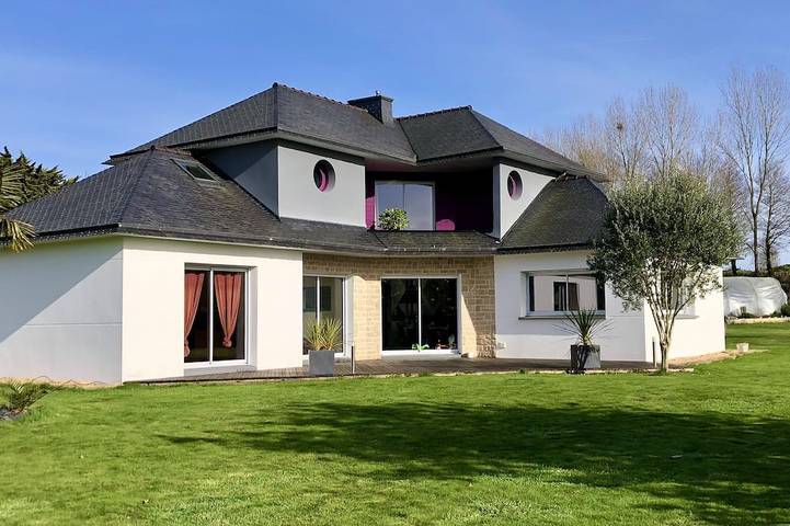 Ferienhaus für 10 Personen, mit Balkon und Whirlpool sowie Sauna und Garten - 1