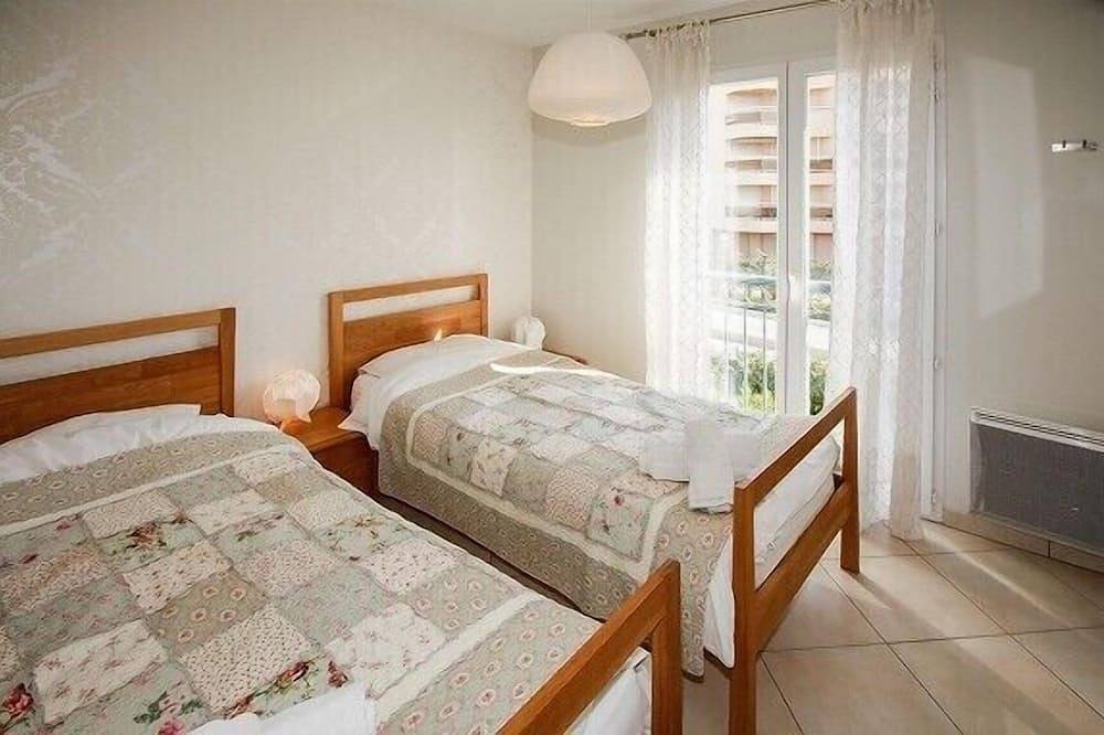 Apartamento entero, Apartamento 50 metros de la playa de Juan les Pins para alquilar in Antibes, Region de Cannes