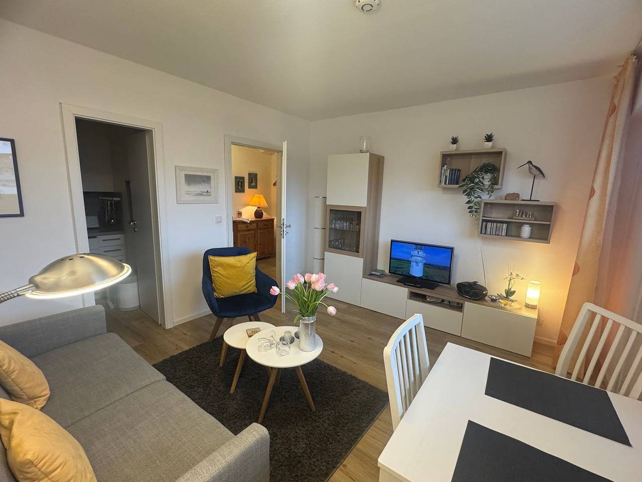 Ganze Wohnung, Haus Nordland App 22: Pool, Sauna & Balkon, zentral ,liebevoll eingerichtet in Westerland, Sylt (Gemeinde)