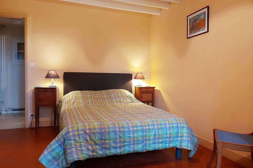 Maison Nature avec Salle de Jeux, Jardin Clos, et Wi-Fi à Dampierre-sous-Brou in Dampierre-sous-Brou, Région de Châteaudun