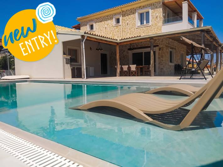 Διαμερίσματα διακοπών για 8 άτομα στη Ρόδα