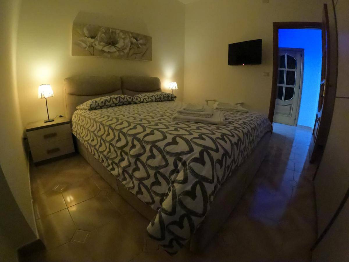 Appartamento intero, Twin Room with Shared Bathroom in Pomigliano d'Arco, Napoli e dintorni