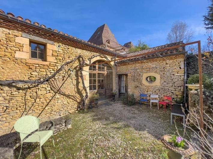 Ferienhaus für 8 Personen, mit Garten und Pool