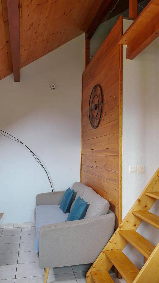 Gîte pour 5 personnes, avec vue à Montricher-Albanne - 3