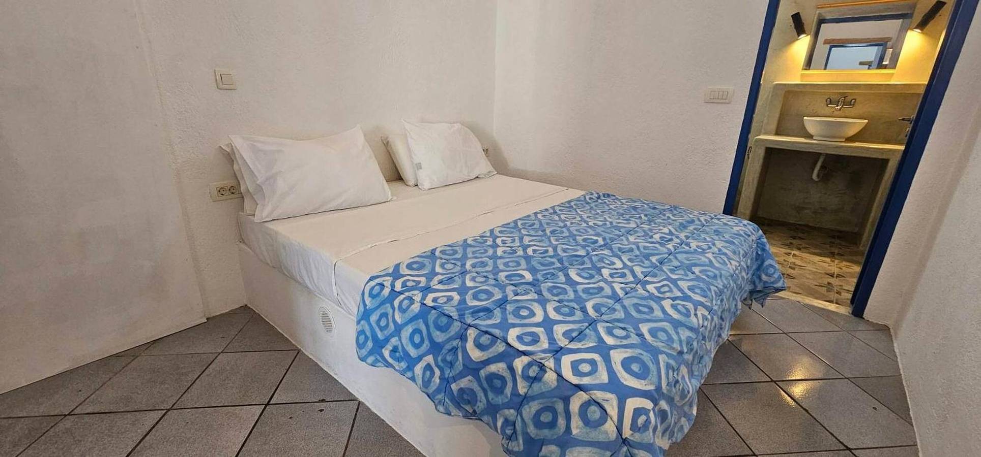 Studio-appartement 'Pleasure View 1' met bergzicht, wifi en airconditioning, foto 12