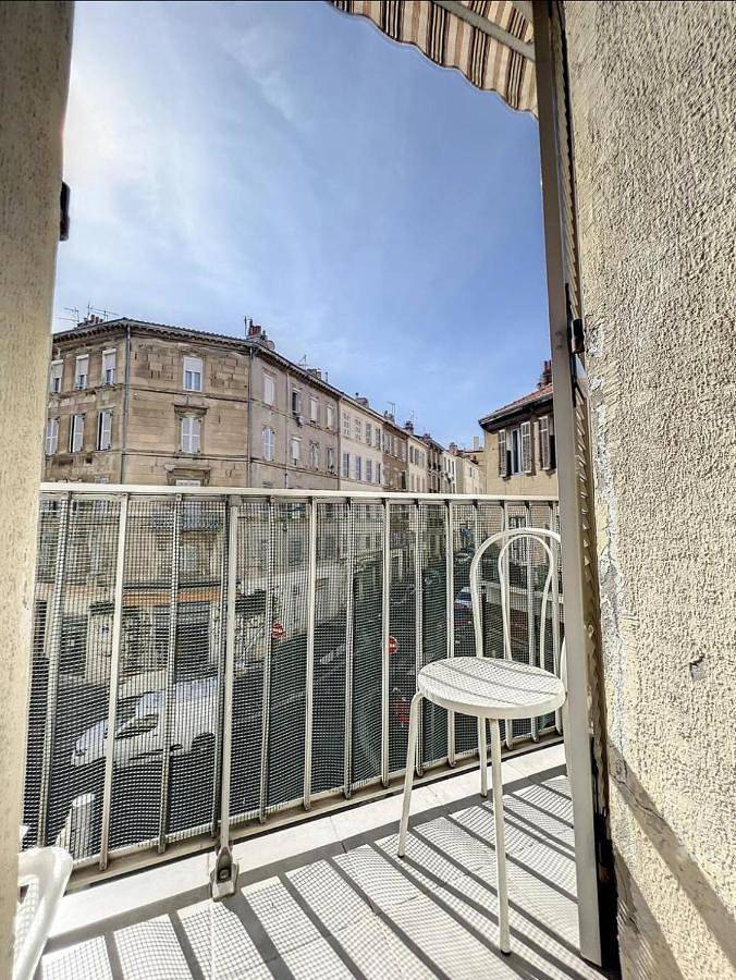 Gîte pour 5 personnes, avec Balcon dans Plage des Catalans - 3