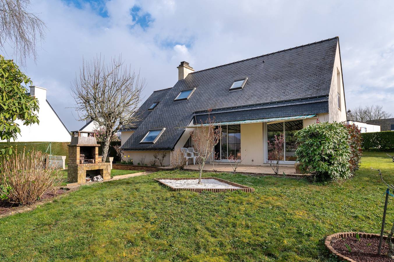 Gîte pour 7 Personnes dans Pluvigner, Région de Lorient