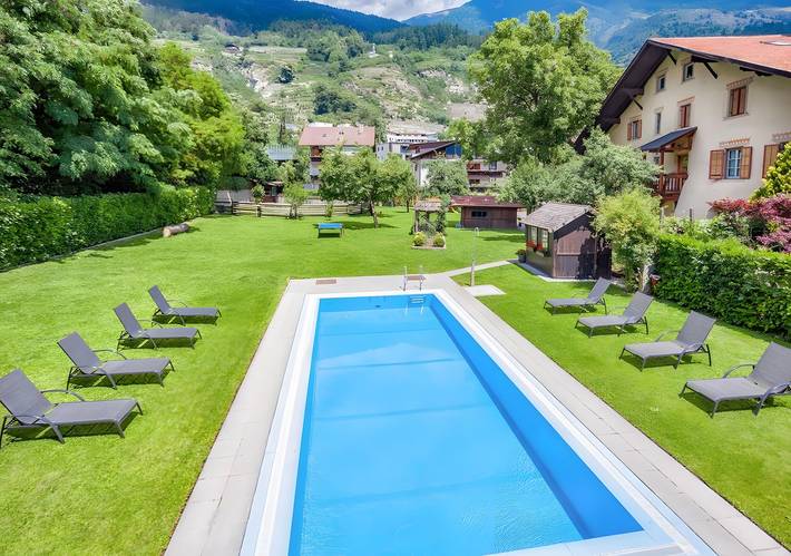 Ferienwohnung für 3 Personen, mit Balkon und Garten im Vinschgau