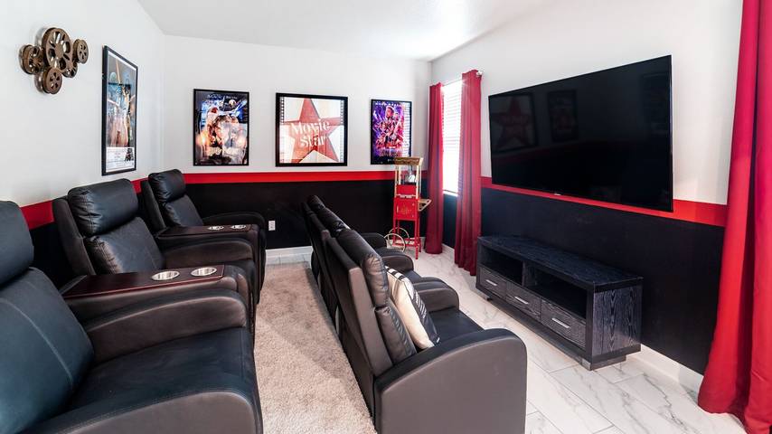 Ultimate 6 Bedroom villa on Storey Lake, Orlando Villa 3842 in Condado de Osceola