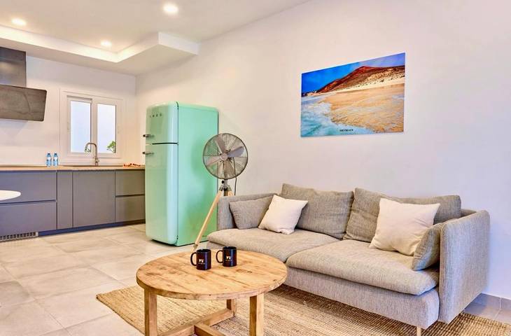 Gîte pour 2 personnes, avec terrasse à La Santa