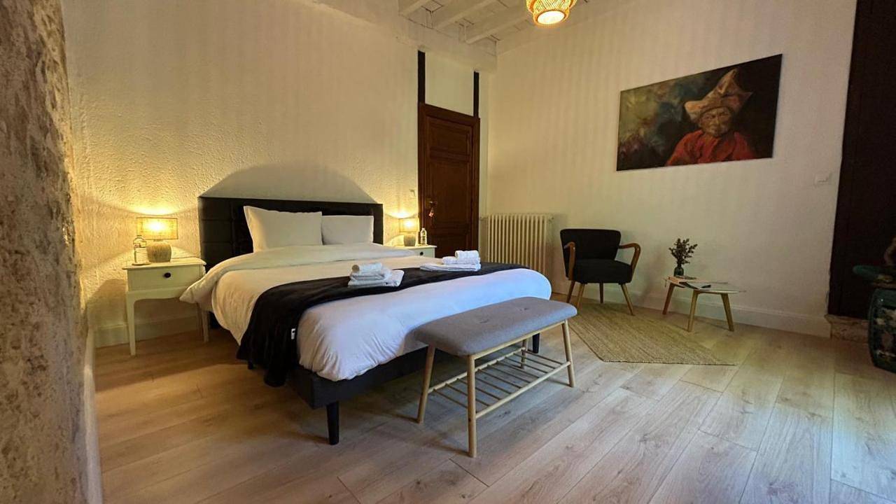 Chambre d'Hôtes de luxe - Domaine de Gargoris I Piscine et nature in Pont-du-Casse, Quercy