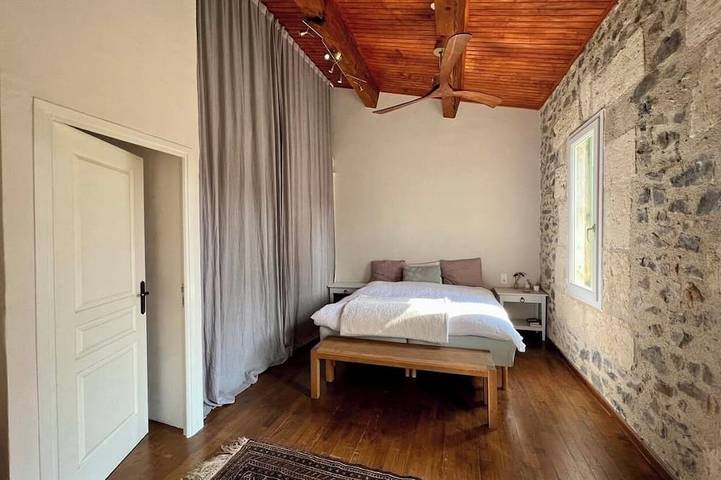 Location de vacances pour 8 personnes, avec jardin et balcon à Usclas-d'Hérault - 3