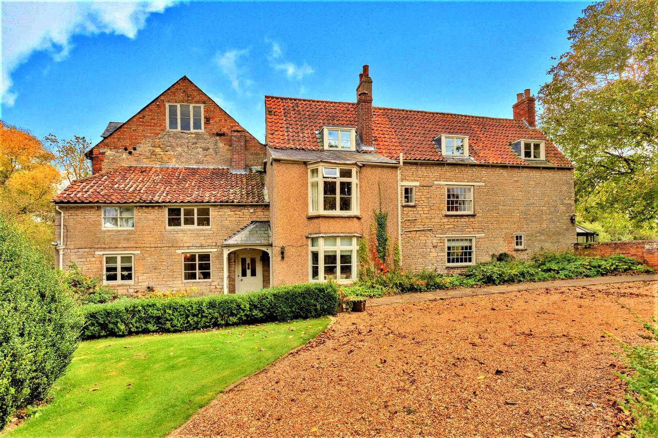 Islip Mill House - Beautiful Riverside Home in Northamptonshire
