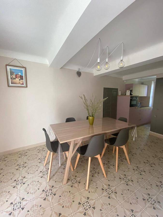 Location de vacances pour 6 personnes, avec vue à Les Mées - 3