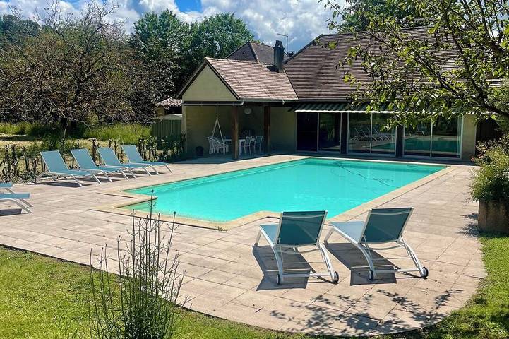 Holiday home for 15 people, with garden and terrace - 1