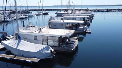 Boot für 3 Personen, mit Terrasse in der Mecklenburger Bucht