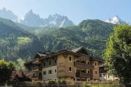 Gîte pour 4 personnes, avec Balcon et Piscine ainsi que Sauna et Vue dans Mer de Glace - 4